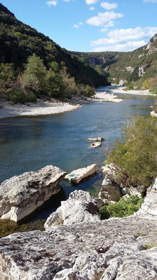 Chambre En Ardeche Du Sud Saint-Remeze Luaran gambar